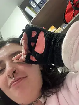 Snapshot of Sachi_Meow chatting on 15, 2, 2025 Sachi Meow online show from 15, 2, 2025