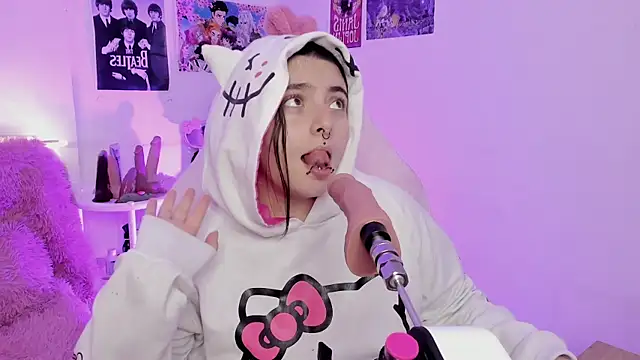 Snapshot of Sachi_Meow chatting on 5, 11, 2025 Sachi Meow online show from 5, 11, 2025