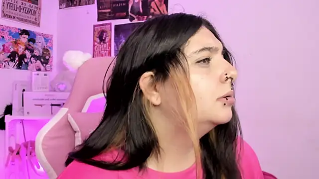 Snapshot of Sachi_Meow chatting on 15, 11, 2025 Sachi Meow online show from 15, 11, 2025