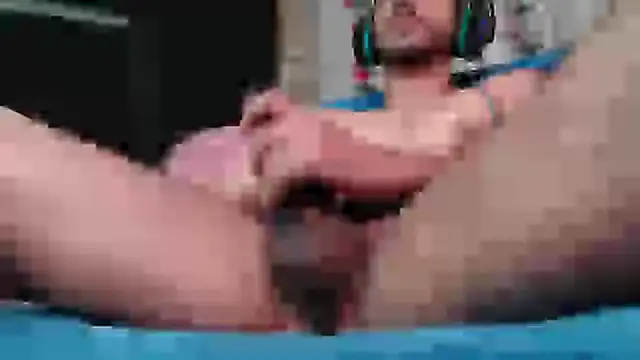 Snapshot of Tommhot chatting on 8, 3, 2025 Tommhot online show from 8, 3, 2025