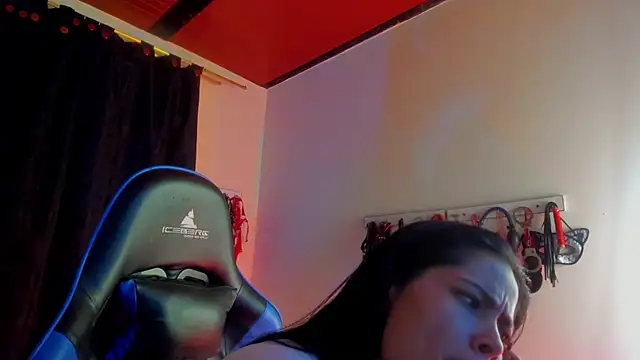 scarlet-kennedy98 online show from 14, 10, 2025