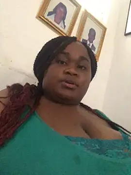 Snapshot of hugexboobs69 chatting on 3, 5, 2026 hugexboobs69 online show from 3, 5, 2026