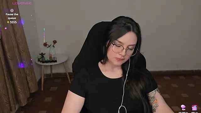 Snapshot of anaveleeez chatting on 1, 3, 2025 anaveleeez online show from 1, 3, 2025