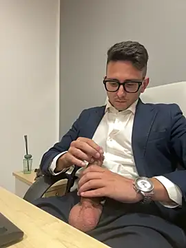 masterboss  online show from 28, 10, 2025