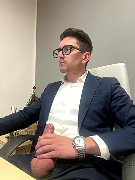 Snapshot of masterboss_ chatting on 8, 1, 2026 masterboss online show from 8, 1, 2026