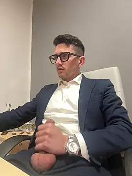 Snapshot of masterboss_ chatting on 3, 3, 2026 masterboss online show from 3, 3, 2026