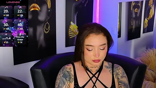 Snapshot of _brenna_hanson chatting on 24, 1, 2025 brenna hanson online show from 24, 1, 2025