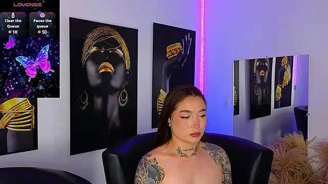 Snapshot of _brenna_hanson chatting on 4, 2, 2025 brenna hanson online show from 4, 2, 2025