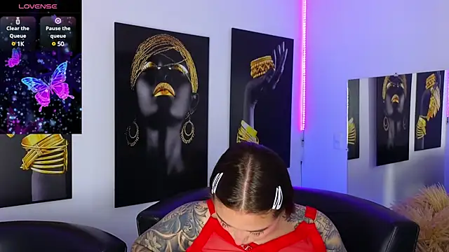 Snapshot of _brenna_hanson chatting on 8, 2, 2025 brenna hanson online show from 8, 2, 2025