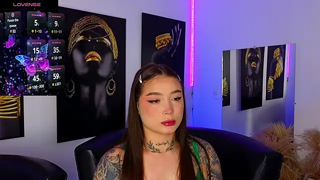 Snapshot of _brenna_hanson chatting on 13, 2, 2025 brenna hanson online show from 13, 2, 2025