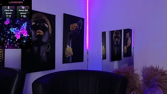 Snapshot of _brenna_hanson chatting on 31, 10, 2025 brenna hanson online show from 31, 10, 2025