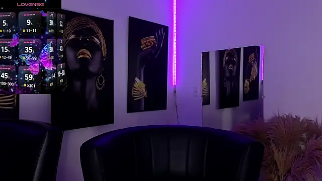 Snapshot of _brenna_hanson chatting on 10, 11, 2025 brenna hanson online show from 10, 11, 2025