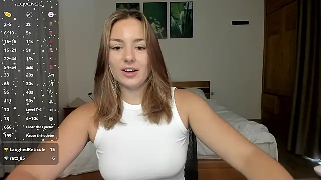 Snapshot of ThreeshaWhite chatting on 22, 3, 2026 ThreeshaWhite online show from 22, 3, 2026