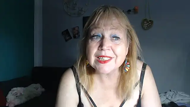 Snapshot of Blasflittchen chatting on 26, 7, 2026 Blasflittchen online show from 26, 7, 2026
