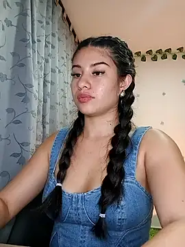 Snapshot of tara20_ chatting on 7, 2, 2025 tara20 online show from 7, 2, 2025