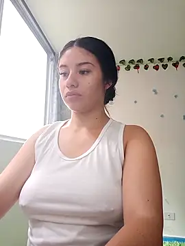 Snapshot of tara20_ chatting on 5, 3, 2025 tara20 online show from 5, 3, 2025