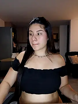 Snapshot of tara20_ chatting on 3, 10, 2025 tara20 online show from 3, 10, 2025