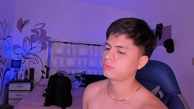 Snapshot of Niicky1_ chatting on 24, 1, 2025 Niicky1  online show from 24, 1, 2025