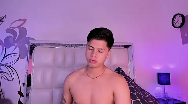 Snapshot of Niicky1_ chatting on 23, 2, 2025 Niicky1  online show from 23, 2, 2025