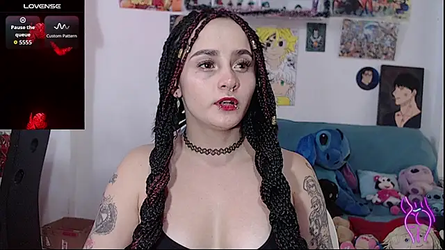 kitty22  online show from 1, 12, 2025