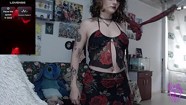 Snapshot of kitty22_ chatting on 21, 12, 2025 kitty22 online show from 21, 12, 2025