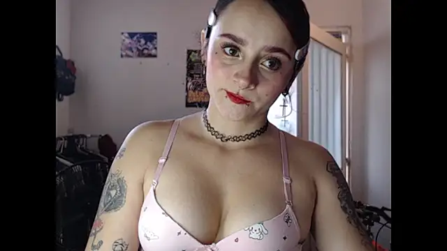 Snapshot of kitty22_ chatting on 26, 3, 2026 kitty22 online show from 26, 3, 2026