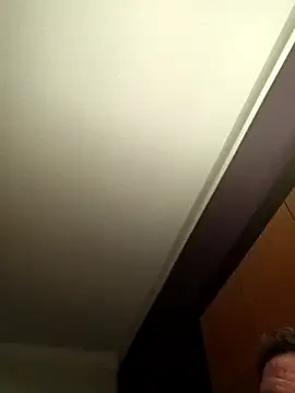 Snapshot of Treemandude chatting on 12, 9, 2025 Treemandude online show from 12, 9, 2025