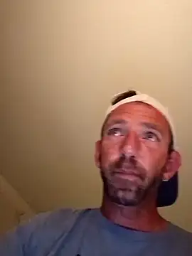 Snapshot of Treemandude chatting on 27, 9, 2025 Treemandude online show from 27, 9, 2025