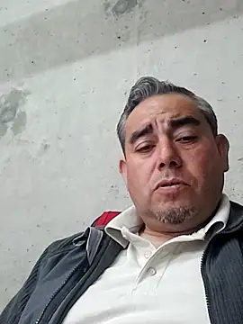 Snapshot of Manolete007x chatting on 5, 2, 2026 Manolete007x online show from 5, 2, 2026