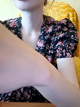 Snapshot of Elza_kom chatting on 3, 3, 2026 Elza kom online show from 3, 3, 2026