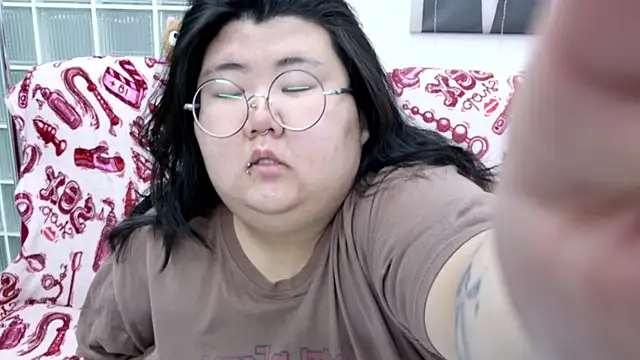 Nadine asian online show from 21, 3, 2026