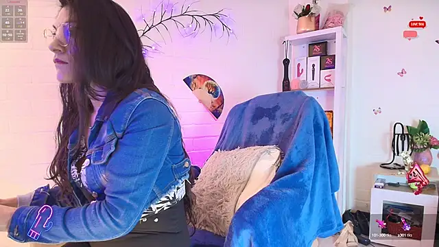 Rapunzeell  online show from 16, 9, 2025