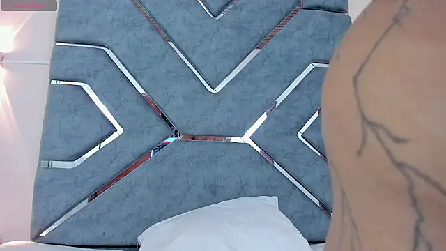 LucciaPorter online show from 17, 9, 2025