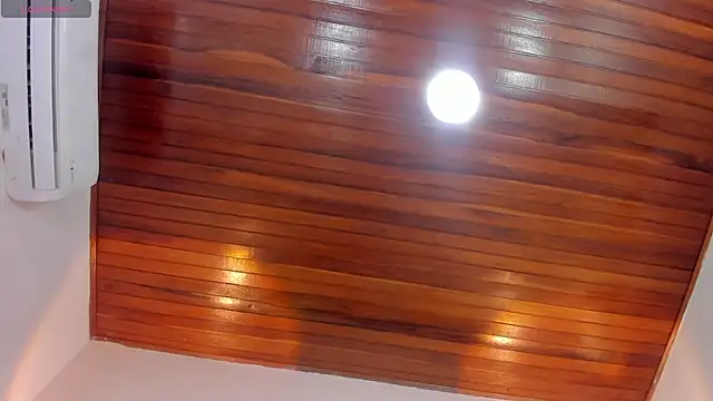 LucciaPorter online show from 10, 3, 2026