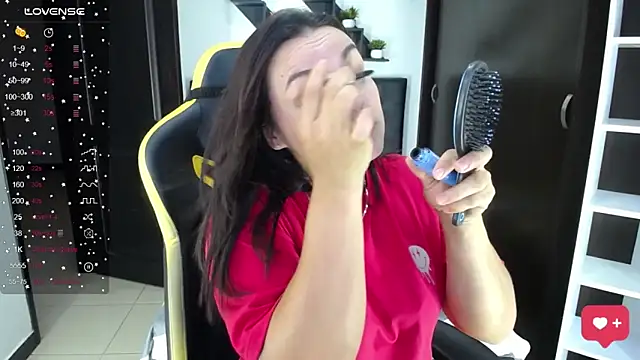 Snapshot of kendalladam chatting on 23, 10, 2025 kendalladam online show from 23, 10, 2025