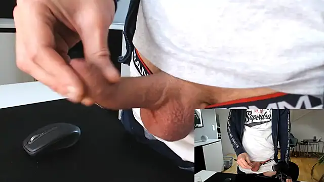 Snapshot of sperma_tributes chatting on 26, 9, 2025 sperma tributes online show from 26, 9, 2025