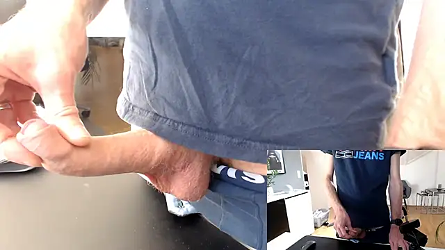 Snapshot of sperma_tributes chatting on 24, 10, 2025 sperma tributes online show from 24, 10, 2025