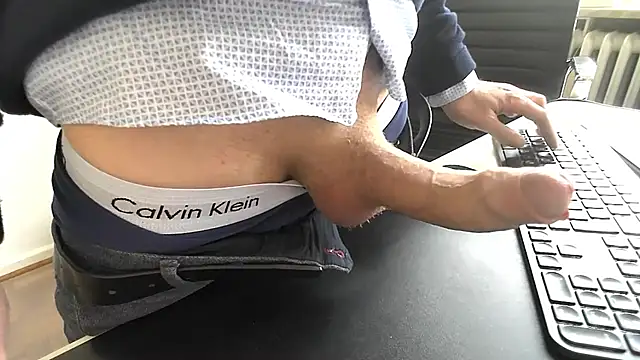 Snapshot of sperma_tributes chatting on 4, 3, 2026 sperma tributes online show from 4, 3, 2026