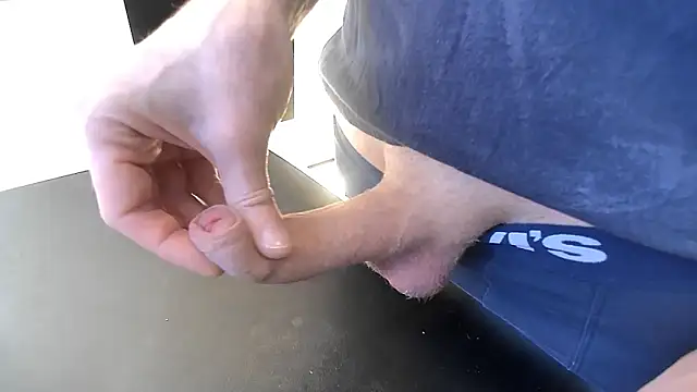 Snapshot of sperma_tributes chatting on 1, 4, 2026 sperma tributes online show from 1, 4, 2026