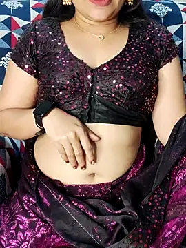 Snapshot of Traditional_Housewife_ chatting on 29, 9, 2025 Traditional Housewife  online show from 29, 9, 2025