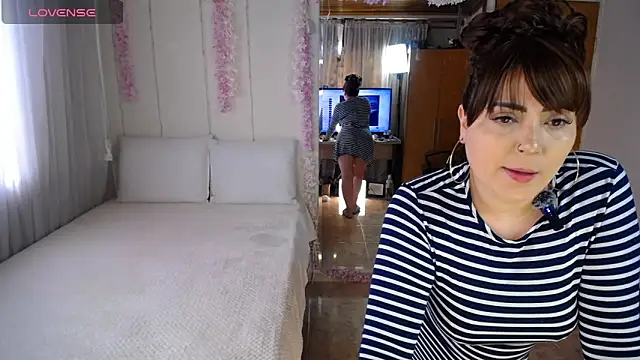 Snapshot of Sahory__ chatting on 4, 11, 2025 Sahory online show from 4, 11, 2025