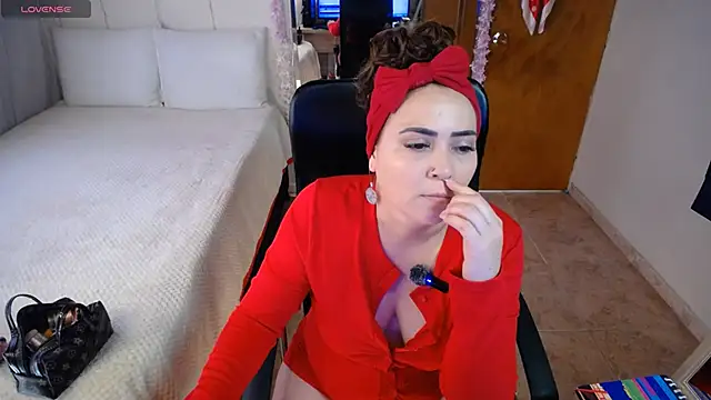 Snapshot of Sahory__ chatting on 17, 11, 2025 Sahory online show from 17, 11, 2025