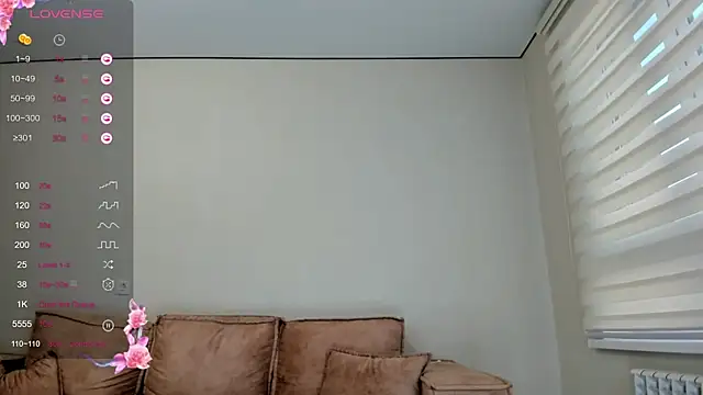 Lee yoo online show from 5, 3, 2025