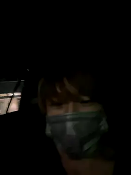 issy19 online show from 8, 10, 2025