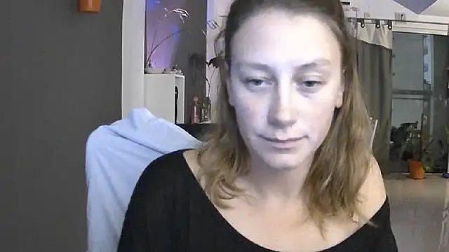 Snapshot of stupid_babybird chatting on 8, 4, 2026 stupid babybird online show from 8, 4, 2026