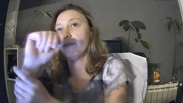 Snapshot of stupid_babybird chatting on 17, 4, 2026 stupid babybird online show from 17, 4, 2026