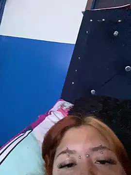 Snapshot of sara_winehouse1 chatting on 14, 3, 2026 sara winehouse1 online show from 14, 3, 2026