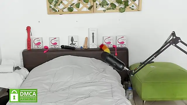 isa loves cum online show from 18, 1, 2025