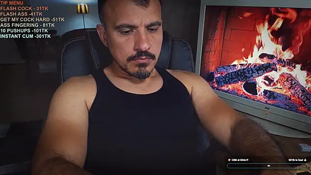 Snapshot of officeman7 chatting on 29, 9, 2025 officeman7 online show from 29, 9, 2025