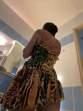 Snapshot of IzanamiTime chatting on 1, 1, 2025 IzanamiTime online show from 1, 1, 2025